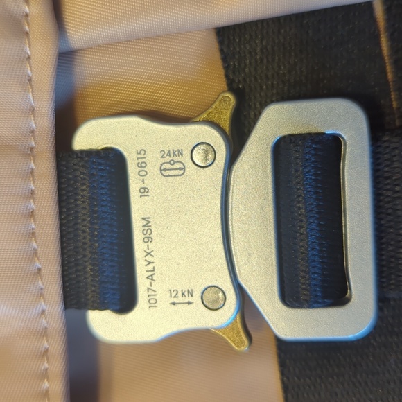 A*lyx bag - Picture 2 of 5